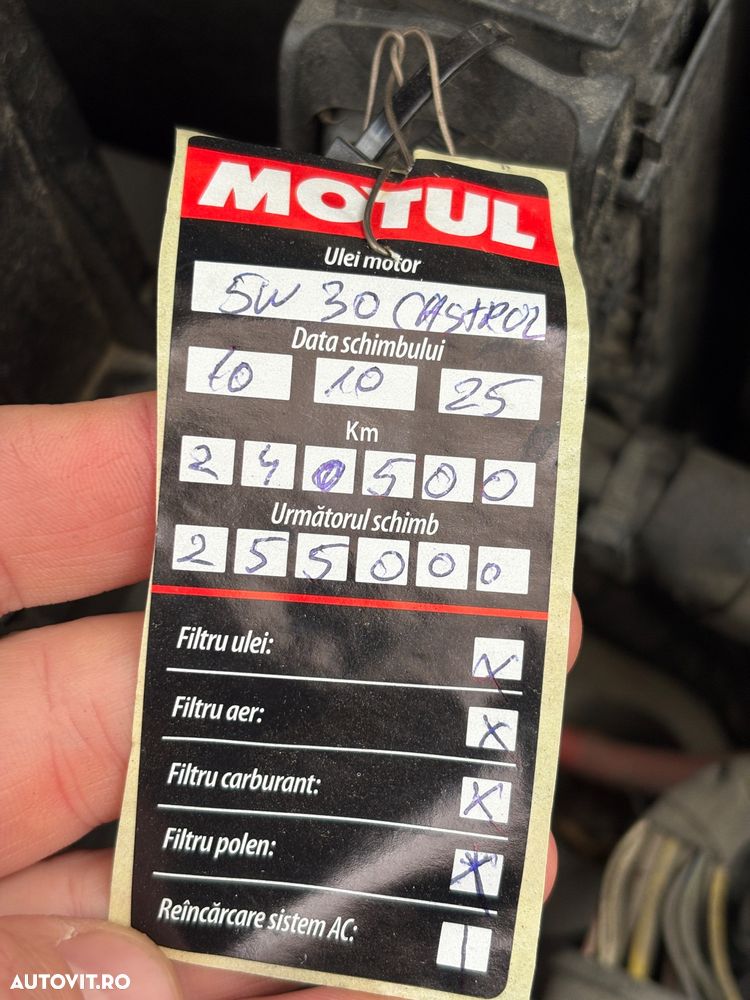 Volkswagen Passat - 13