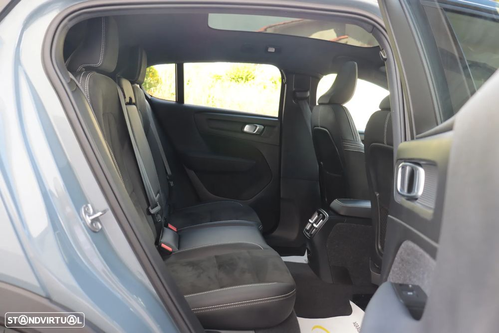 Volvo C40 Recharge Twin First Edition - 15