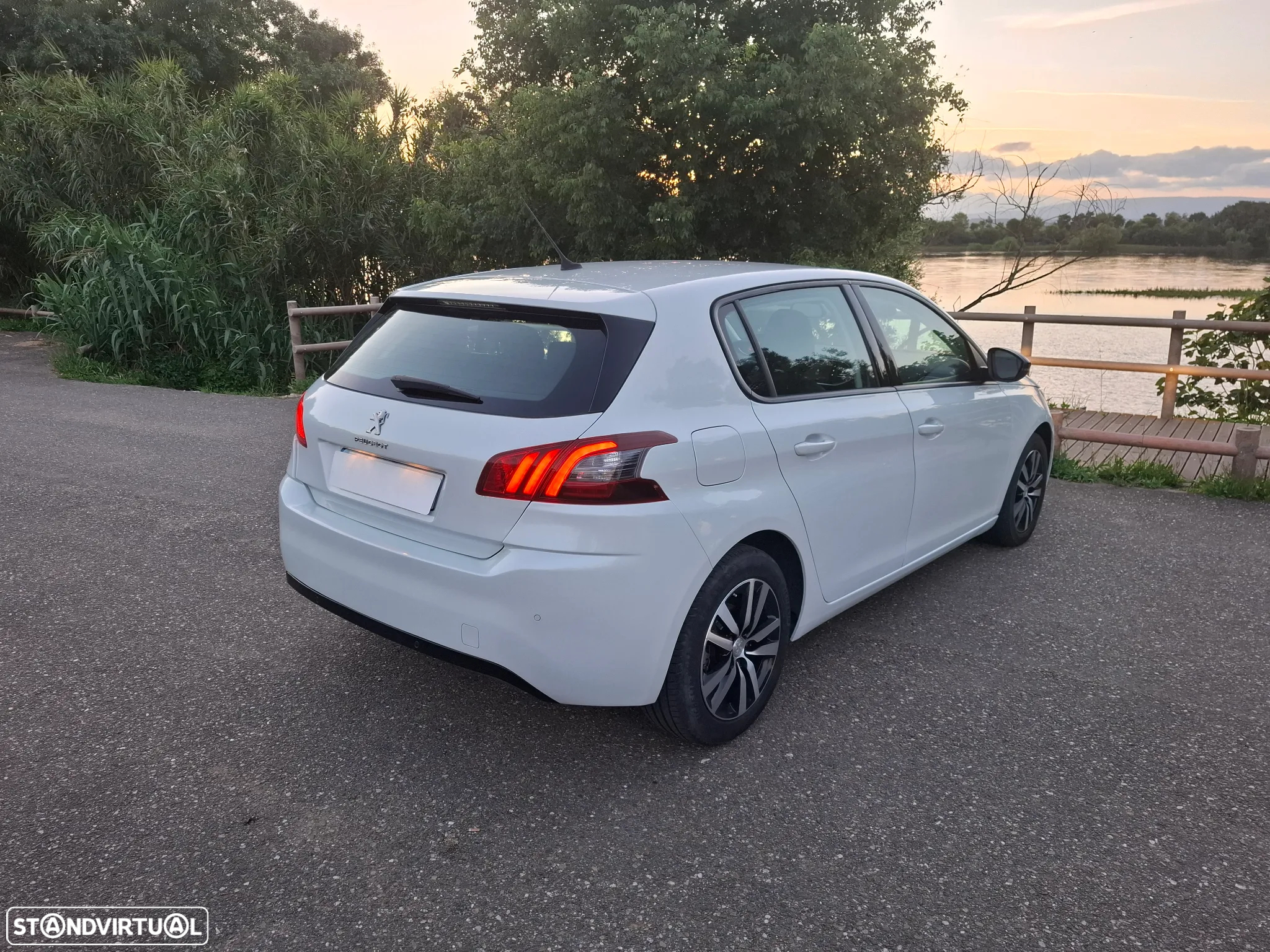 Peugeot 308 1.5 BlueHDi Active Pack - 16