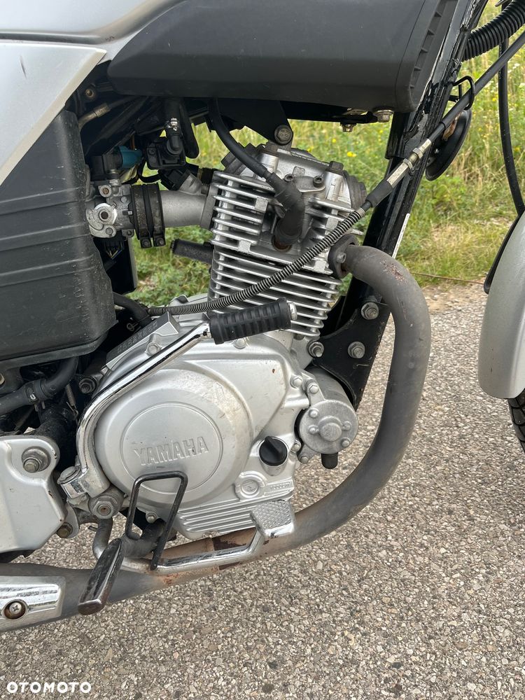 Yamaha YBR - 6