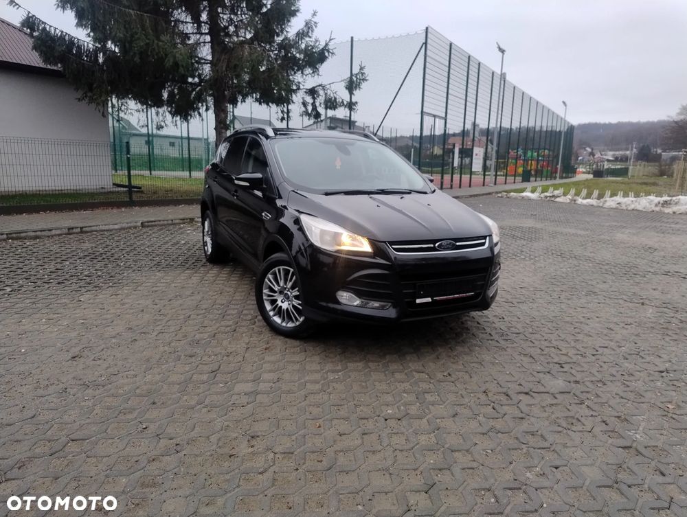 Ford Kuga 2.0 TDCi 4x4 Titanium - 2