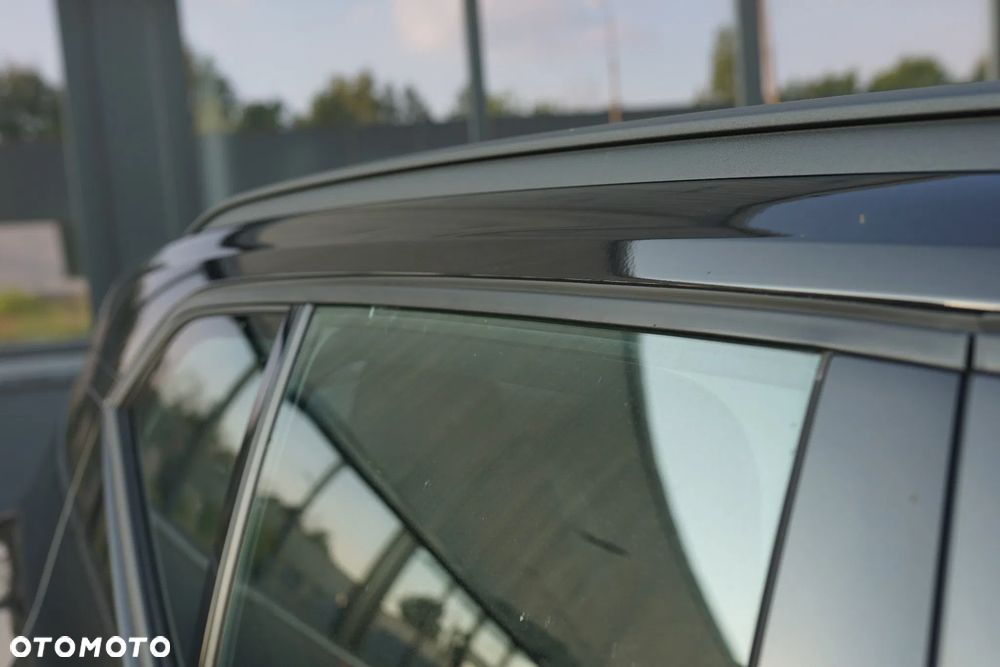Volvo XC 40 T2 Momentum - 27
