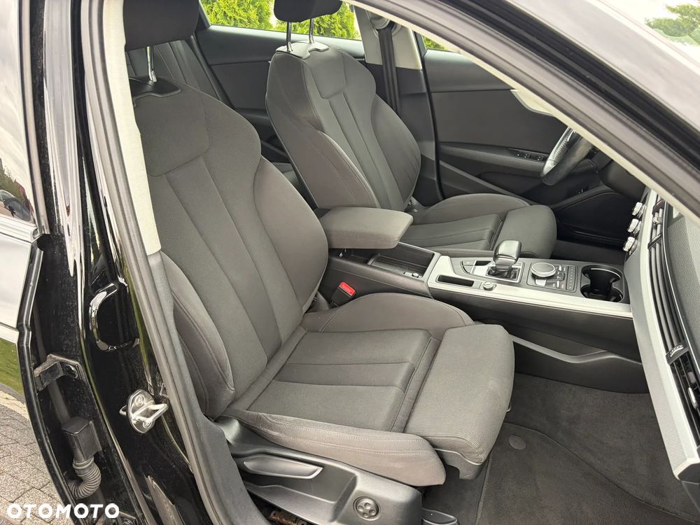 Audi A4 Avant 2.0 TDI S tronic design - 24