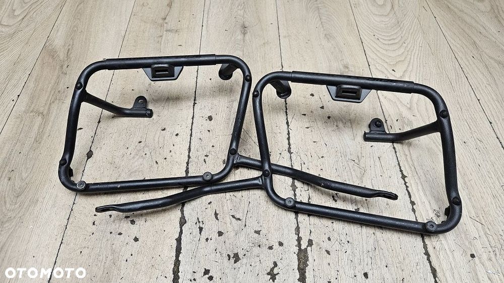 Stelaż Givi Monokey Side pod kufry V35 - 4