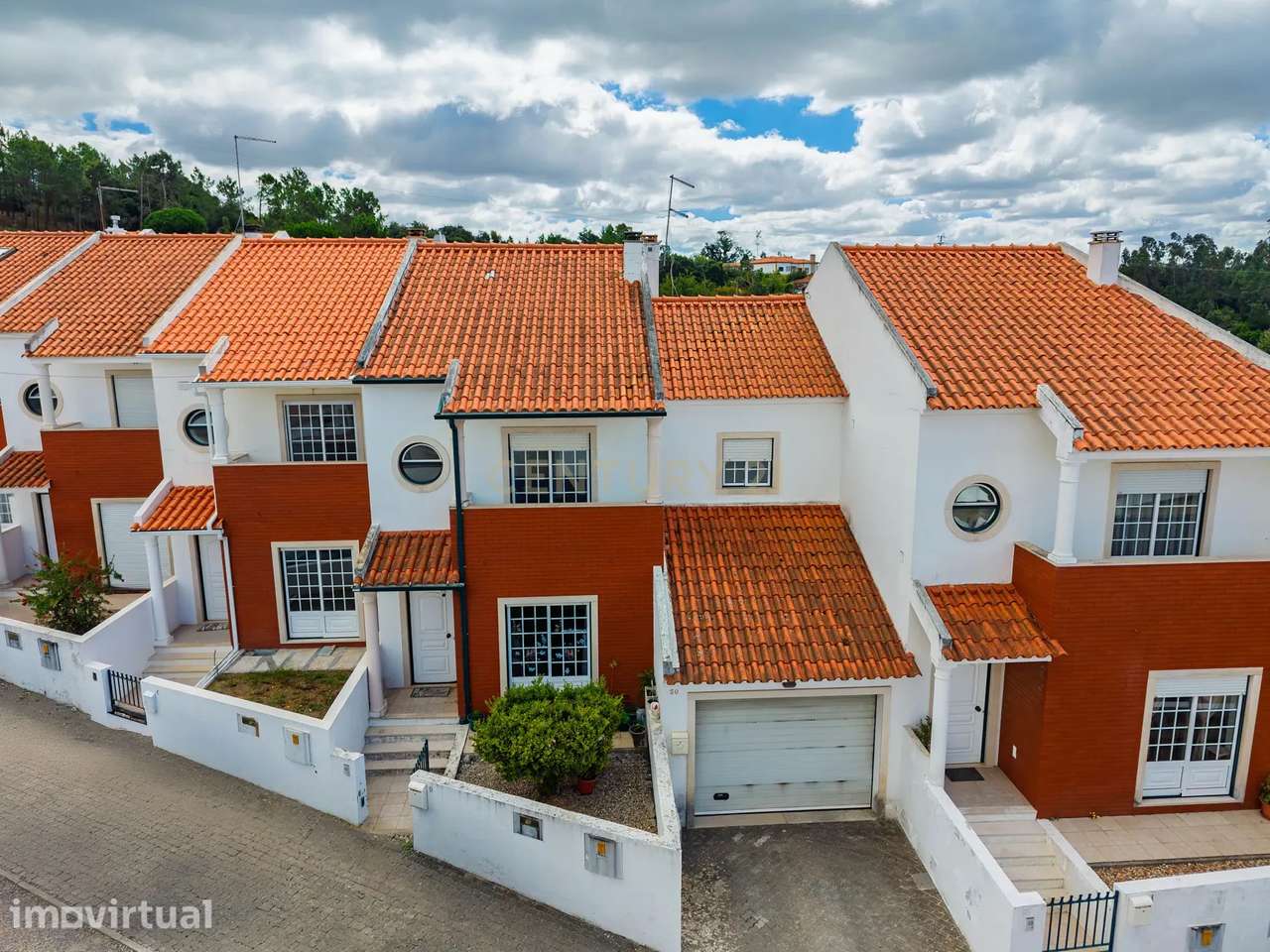 Moradia T2 com Garagem Privativa - Maiorga, Alcobaça