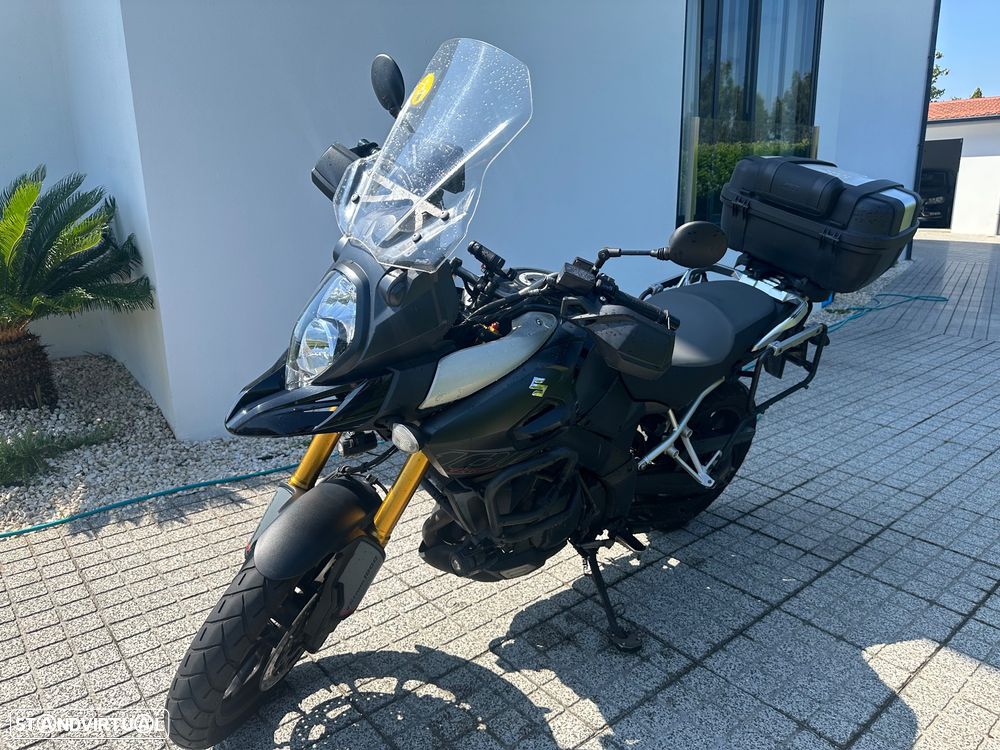Suzuki DL 1000 - 5