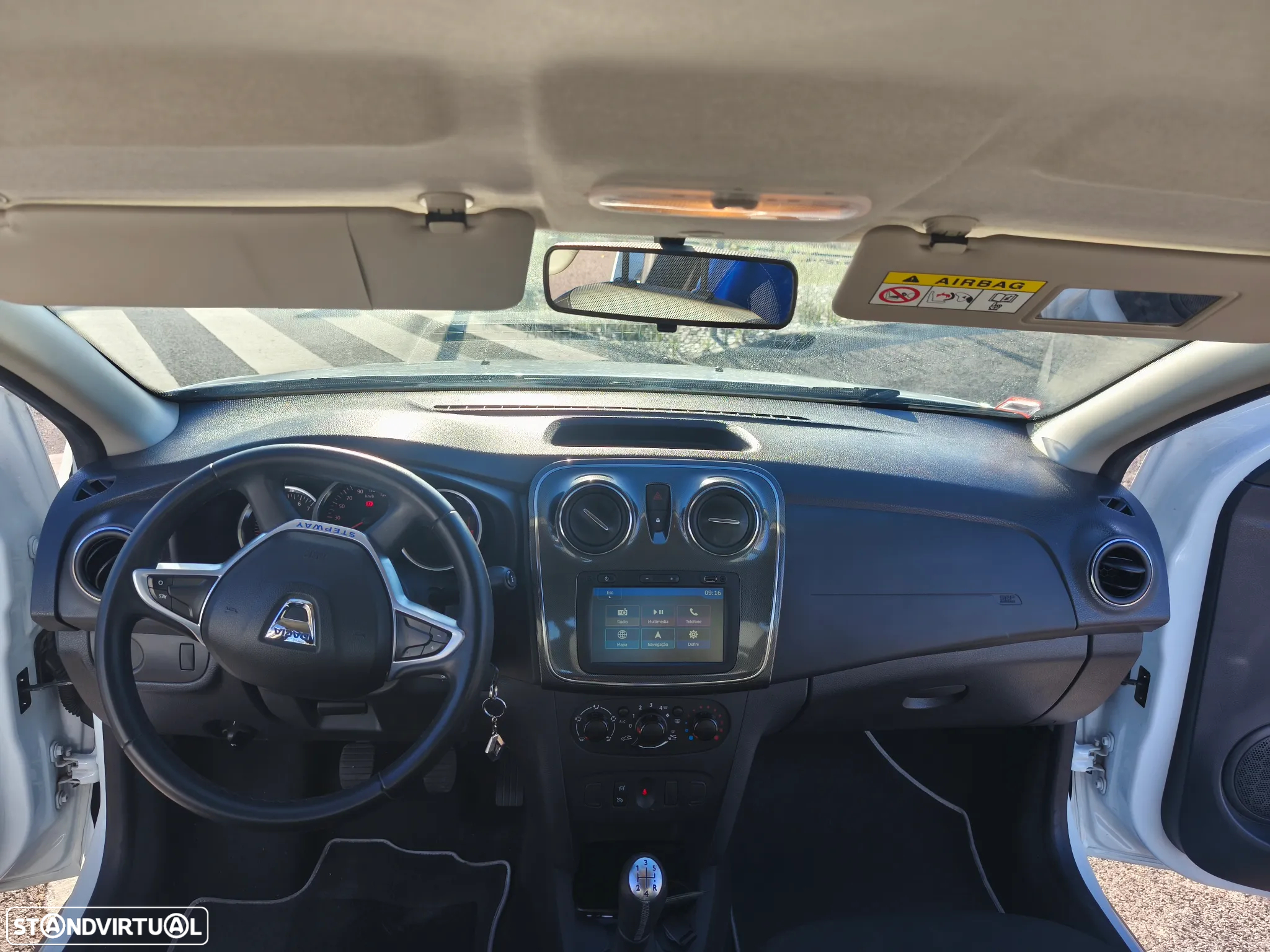 Dacia Sandero 1.0 SCe Pack - 4