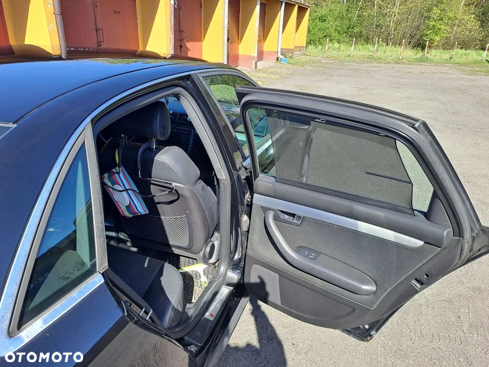 Audi A4 Limousine 2.0 TDI DPF Quattro - 9