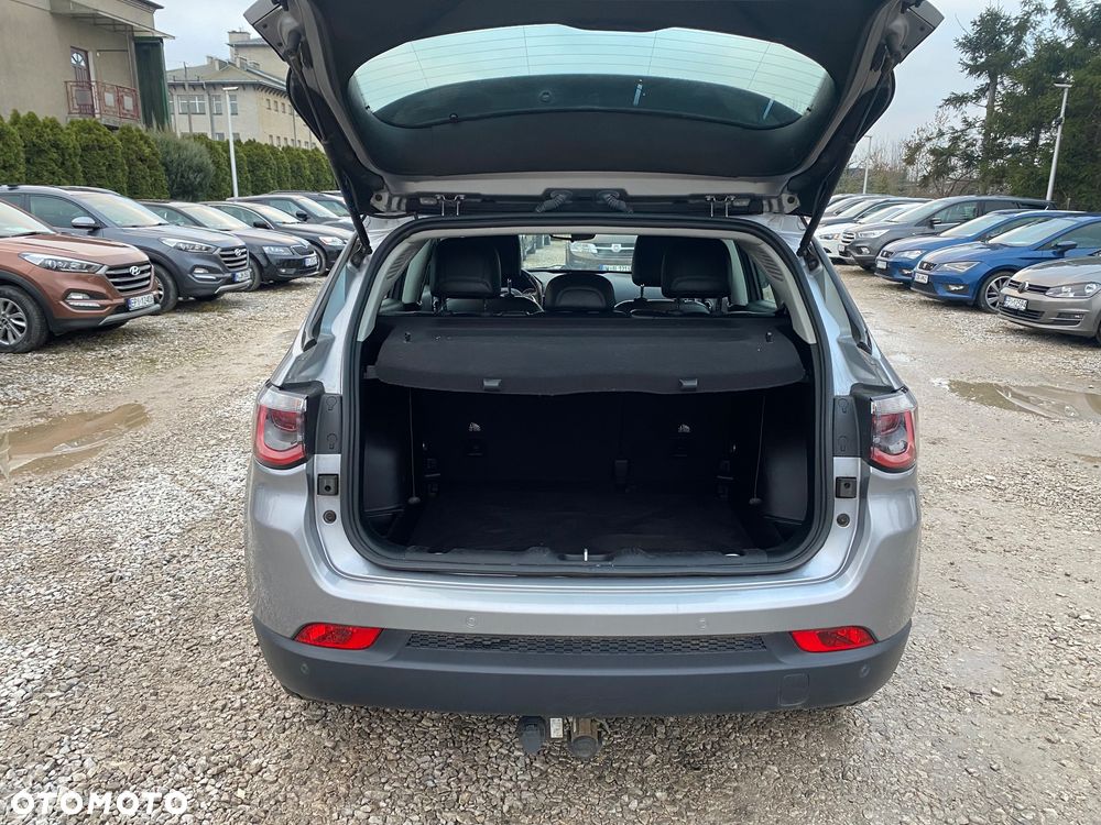 Jeep Compass 1.4 MultiAir Longitude - 37