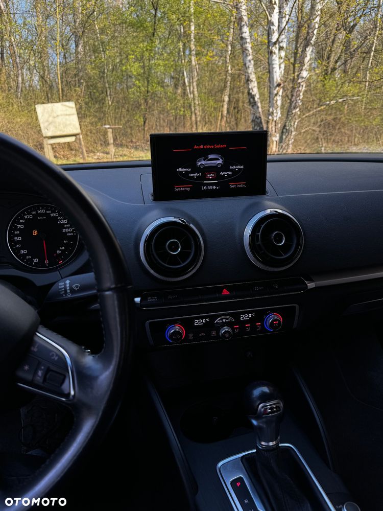 Audi A3 Sportback 1.4 TFSI S tronic Ambiente - 13