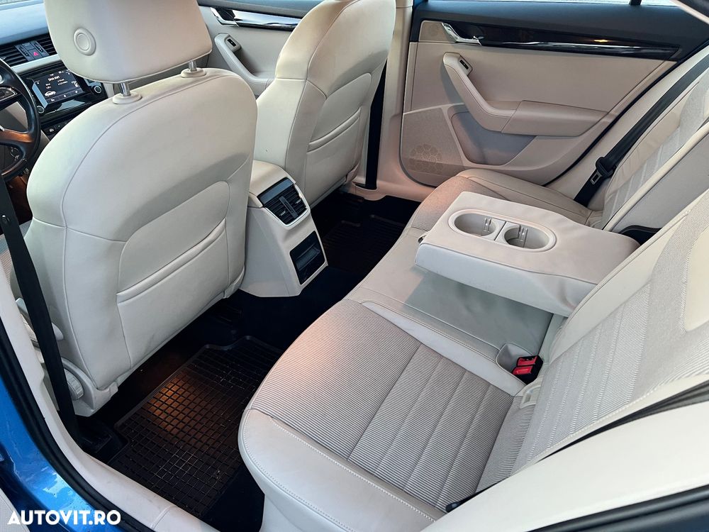 Skoda Octavia 1.8 TSI Green tec Elegance - 13