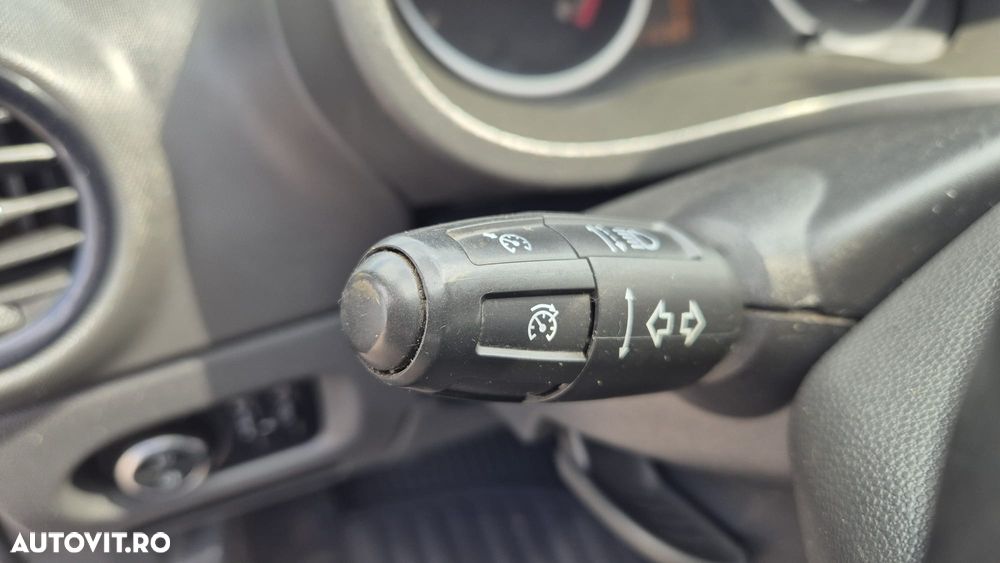 Opel Corsa 1.3 CDTI DPF Navi - 15