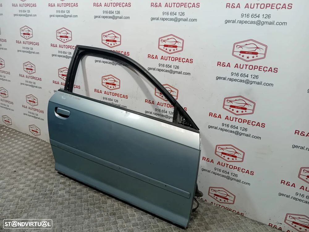 Porta Frente Frontal Direito Audi A3 8P (3 portas) Original - 3