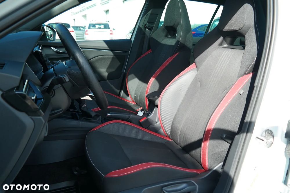 Skoda Kamiq 1.5 TSI Monte Carlo DSG - 11