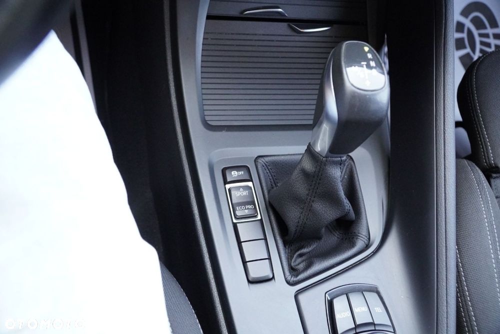 BMW X1 sDrive18d Advantage sport - 15