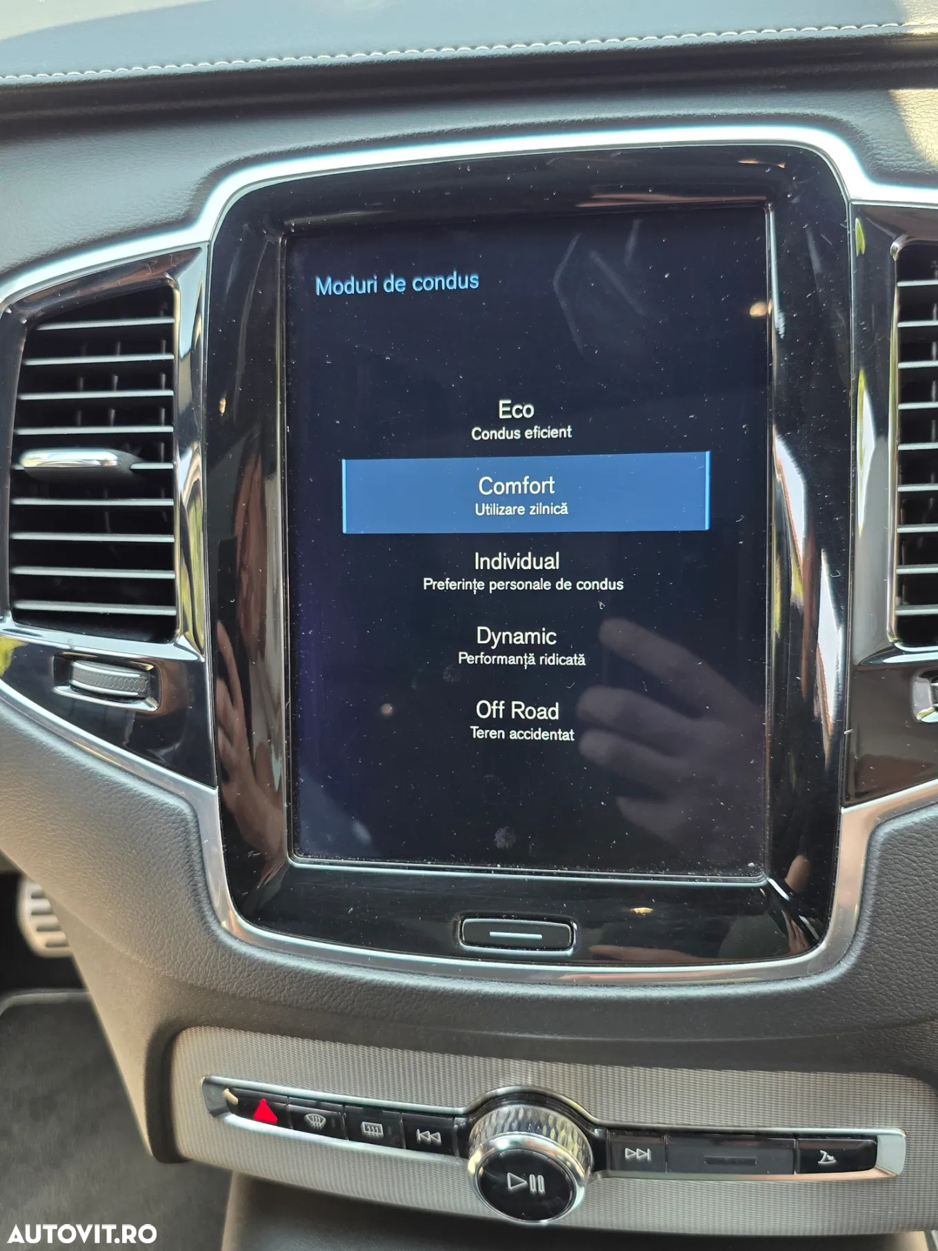 Volvo XC 90 B5 D AWD Geartronic RDesign - 27