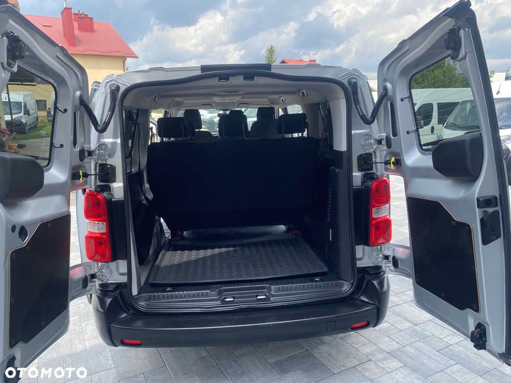 Peugeot Expert Kombi Long 2,8t - 16