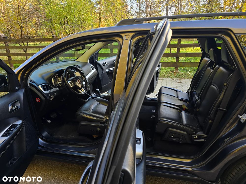 Fiat Freemont 2.0 Multijet 16V DPF Automatik Allrad Black Code - 18