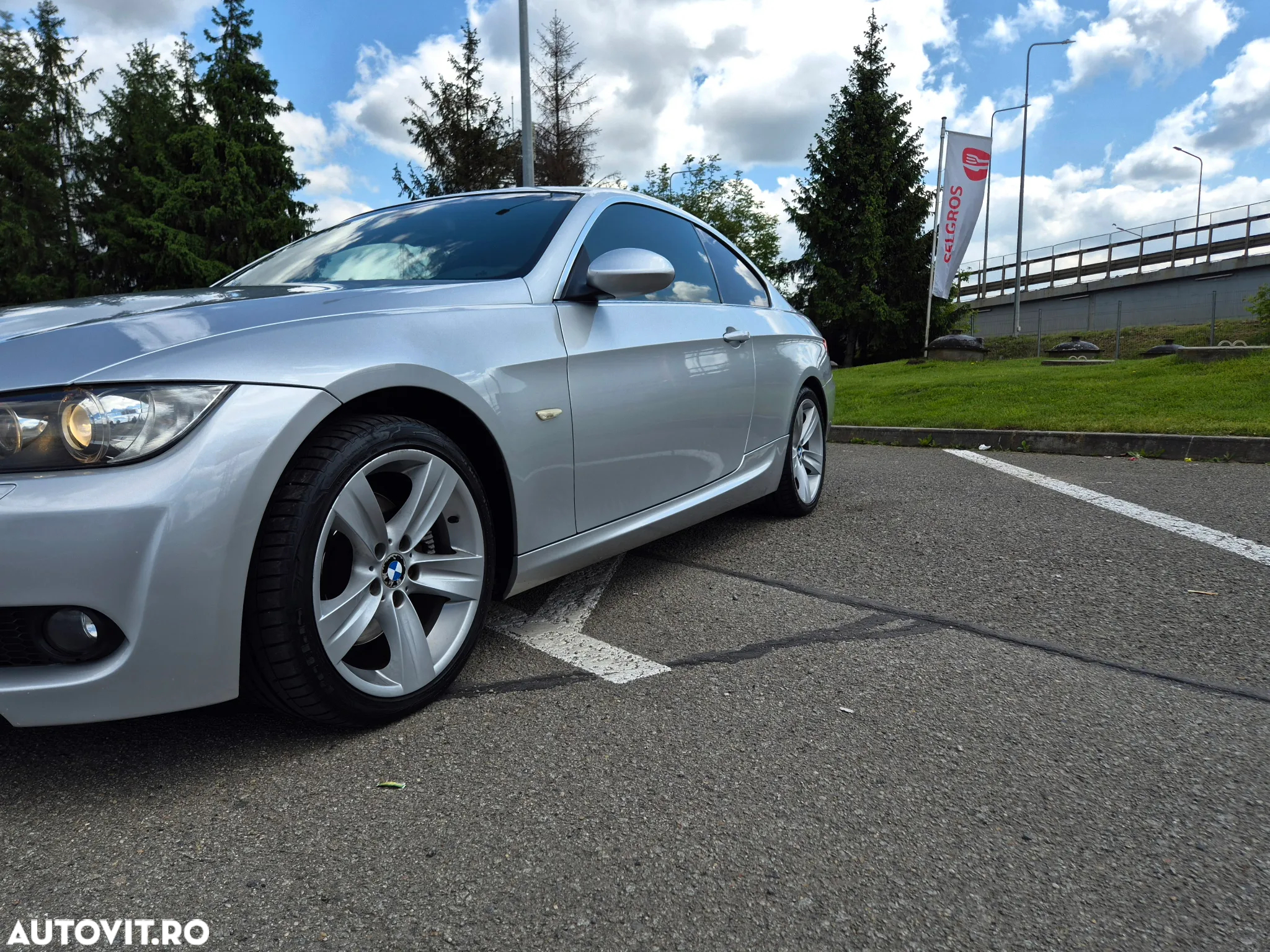 BMW Seria 3 325i Coupe Aut. - 7
