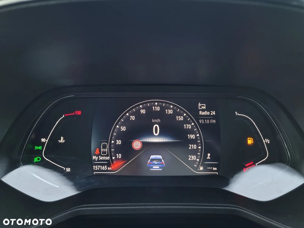 Renault Clio 1.0 TCe Techno - 19