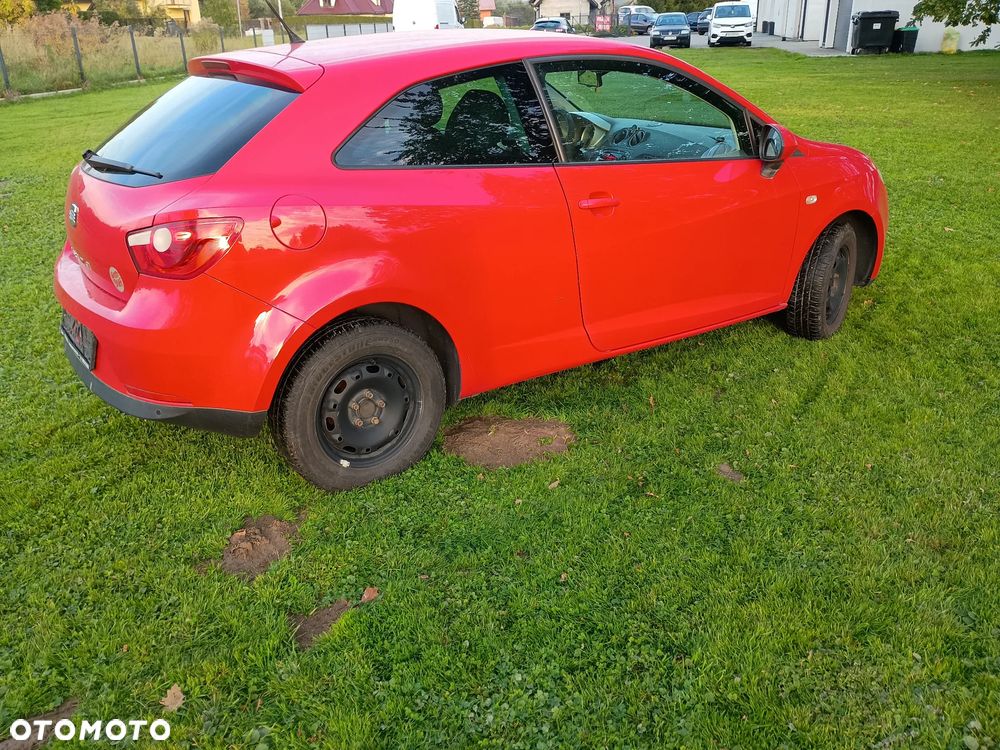 Seat Ibiza SC 1.4 16V Sport - 5