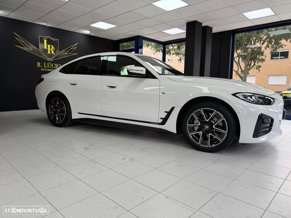 BMW i4 eDrive35 Pack Desportivo M - 39