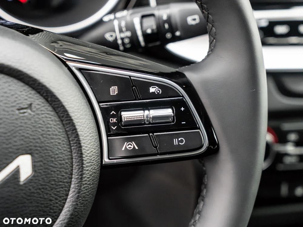 Kia Ceed 1.5 T-GDI Tribute DCT - 18