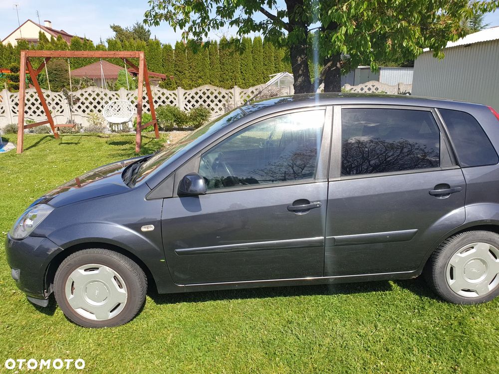 Ford Fiesta 1.4 TDCI - 6
