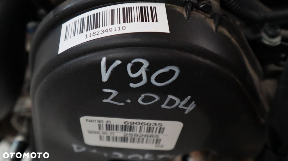 VOLVO V90 2.0 D4 SILNIK D4204T14 - 14