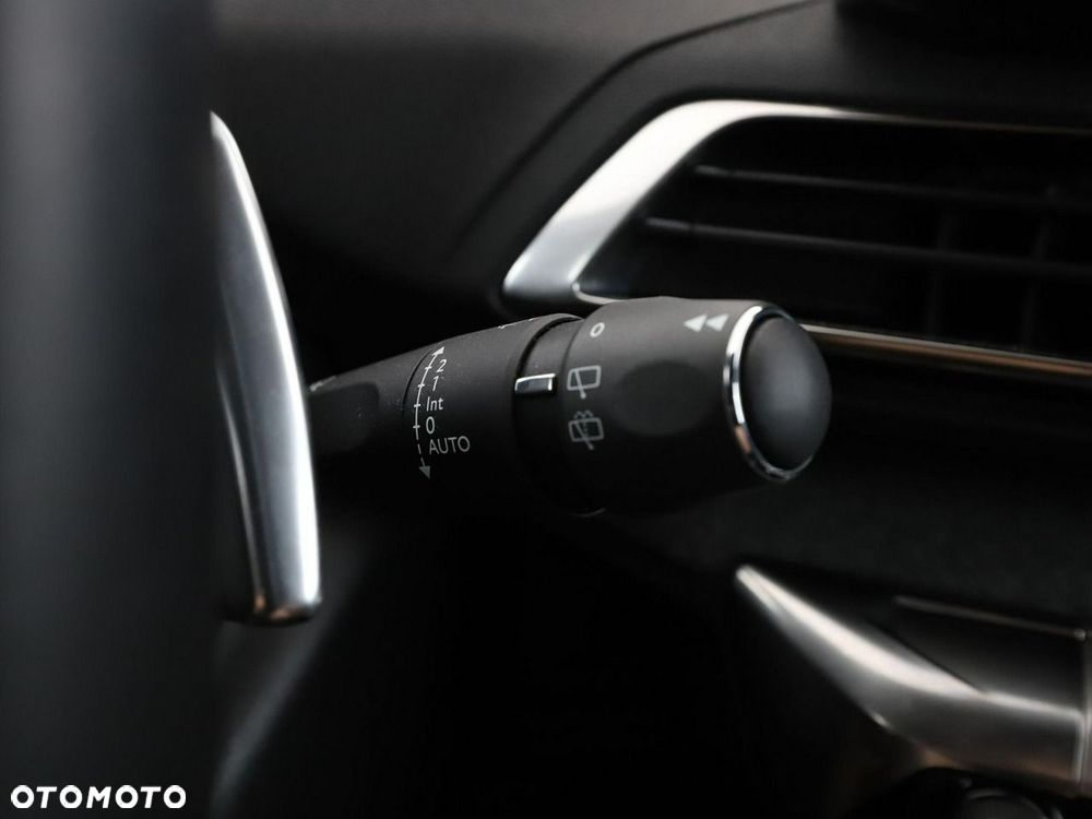 Peugeot 3008 1.2 PureTech Allure Pack S&S EAT8 - 35