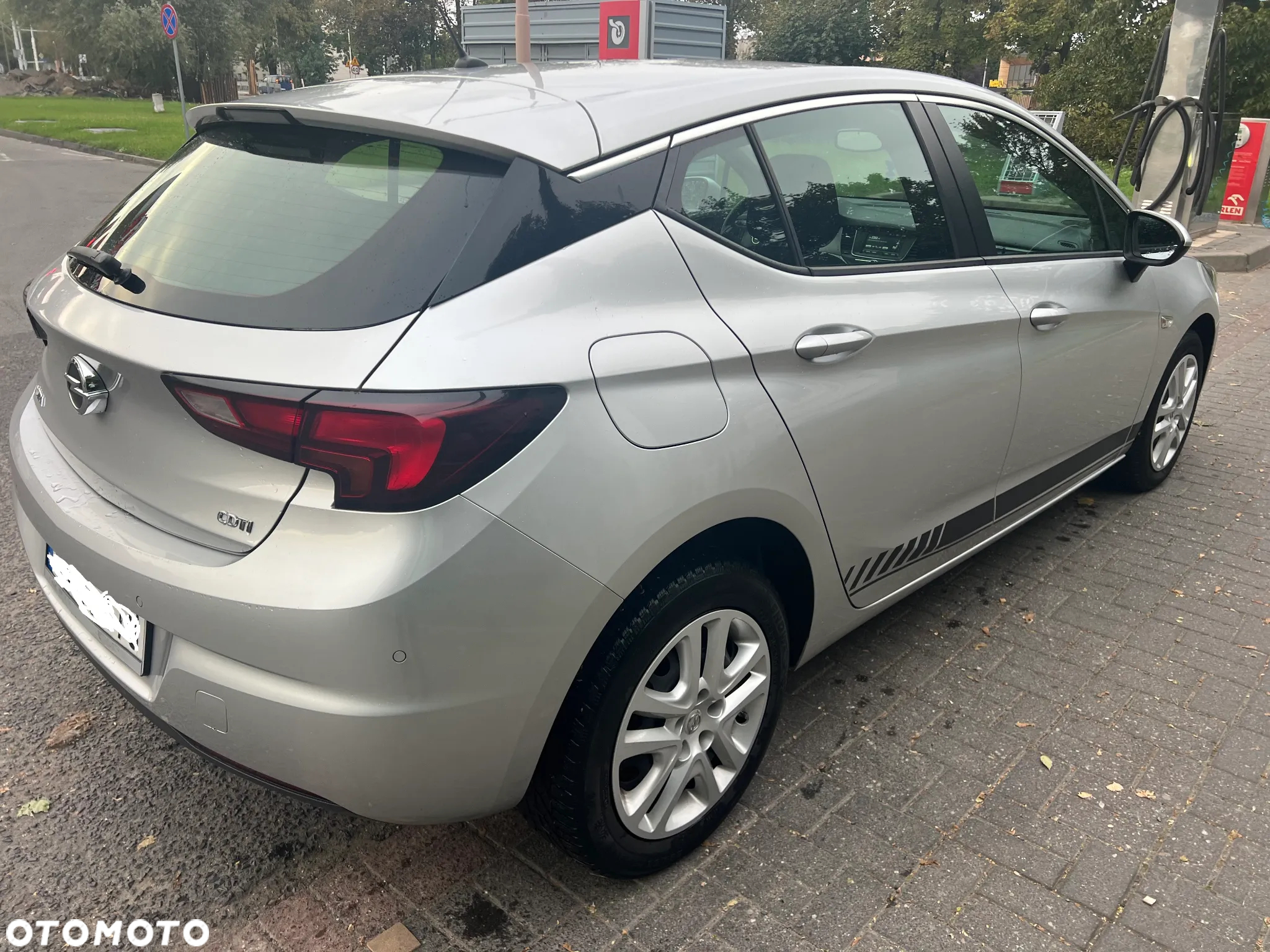 Opel Astra V 1.6 CDTI Elite S&S - 4