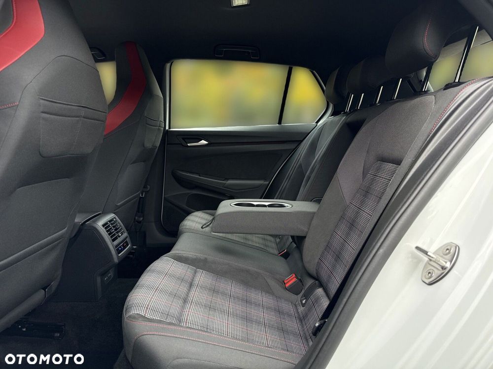 Volkswagen Golf 2.0 TSI GTI DSG - 18