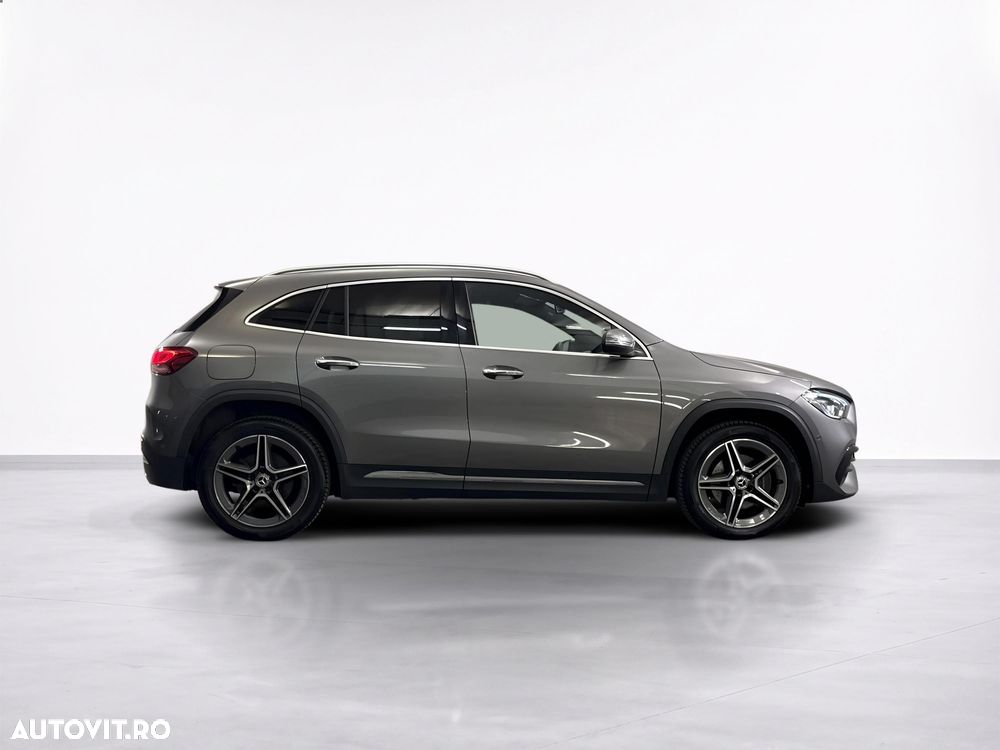 Mercedes-Benz GLA 250 e - 7