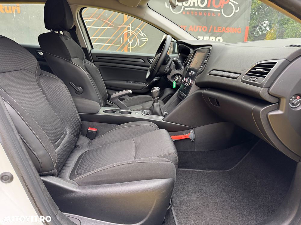 Renault Megane - 22