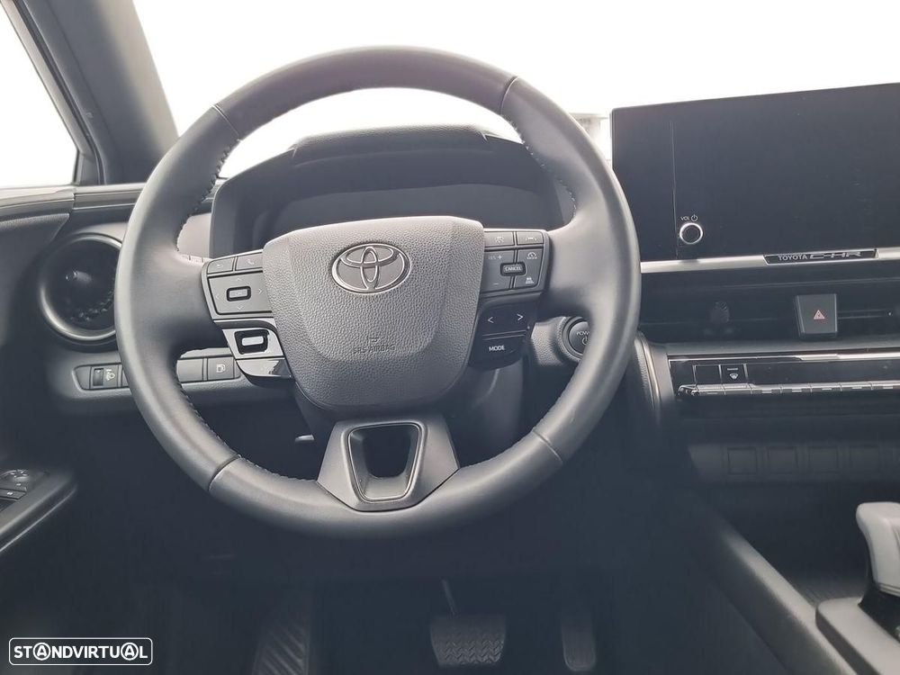 Toyota C-HR - 10