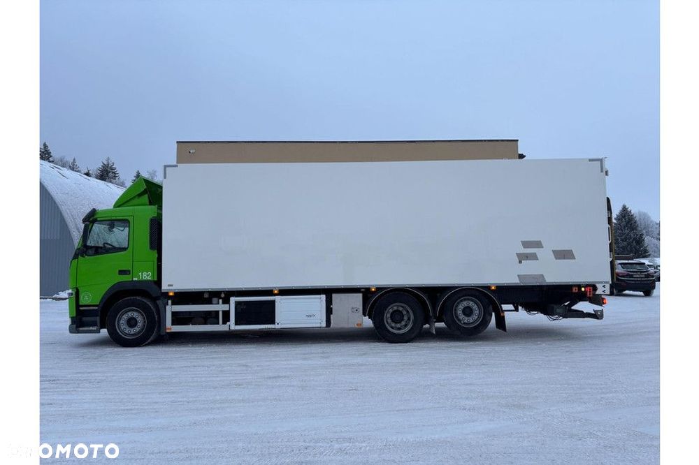 Volvo FM 370 6x2*4 + EURO6 + CARRIER SUPRA 1150 - 11