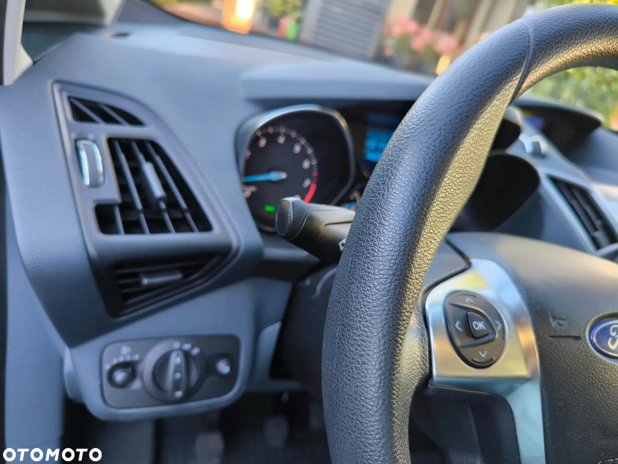 Ford C-MAX 1.6 Trend - 25