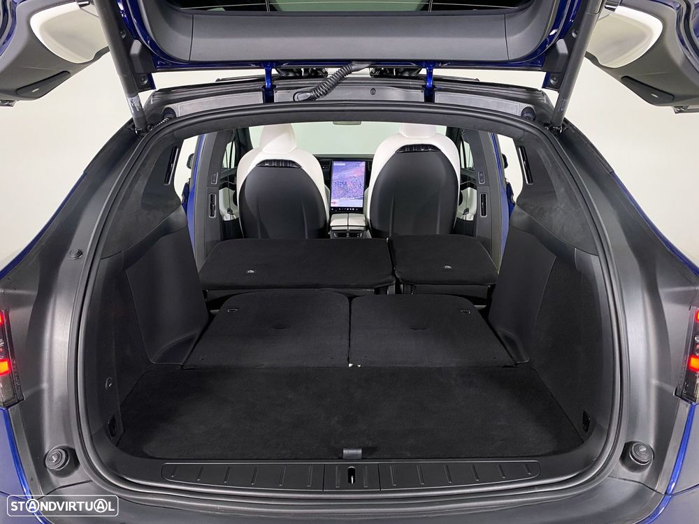 Tesla Model X 100D - 14