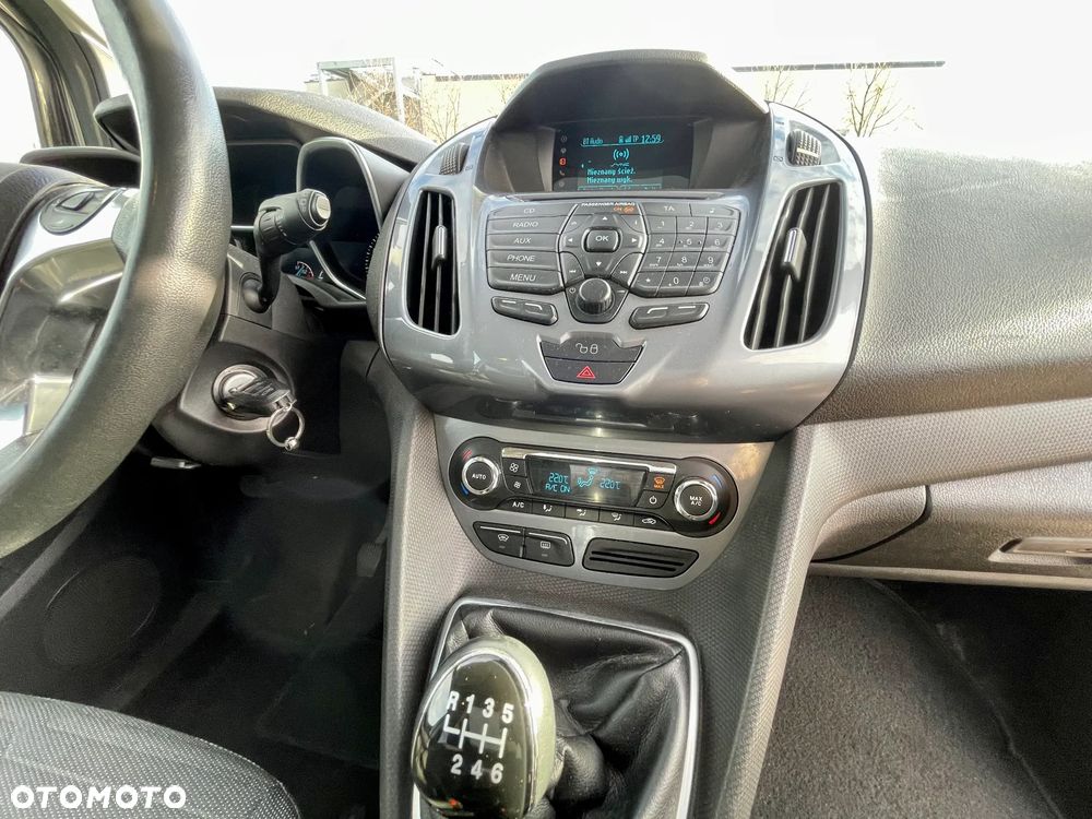 Ford Tourneo Connect 1.6 TDCi Titanium - 13