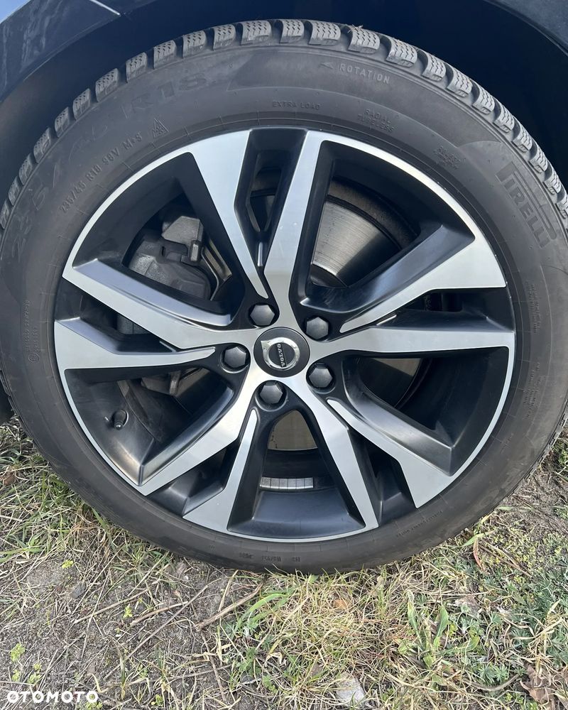 Volvo V60 T8 AWD Recharge Geartronic RDesign - 22