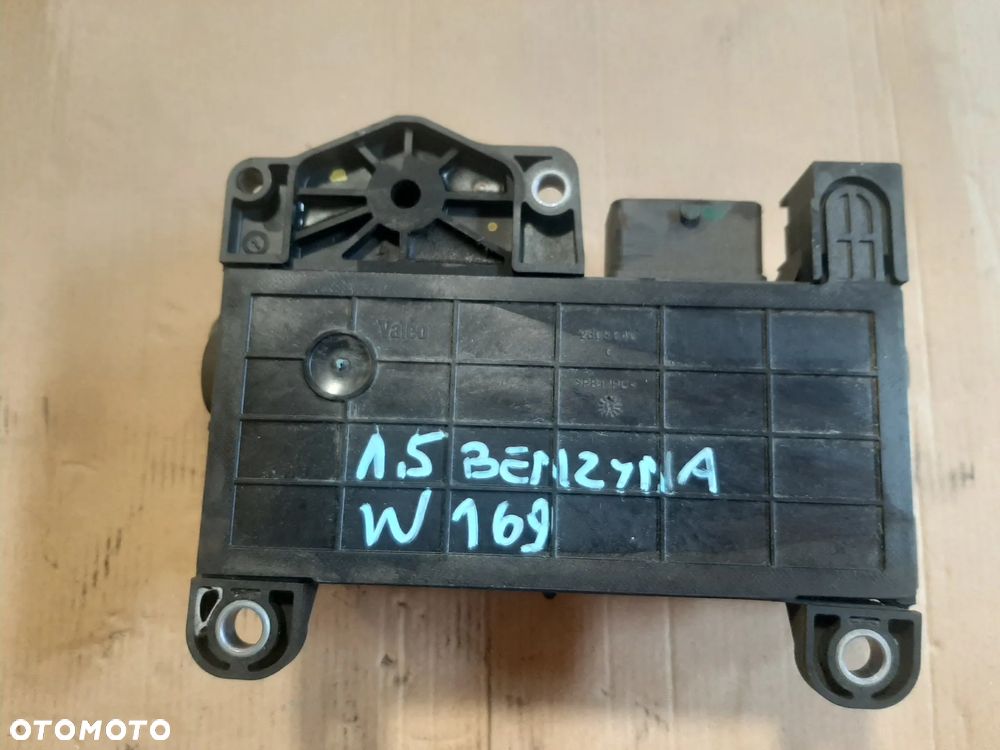 Moduł sterownik start stop MERCEDES W169 1.5 B   A2669001000 - 3