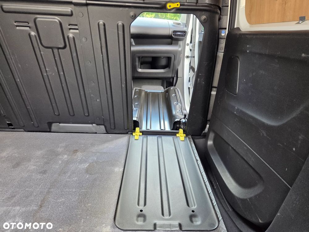 Citroën BERLINGO - 33