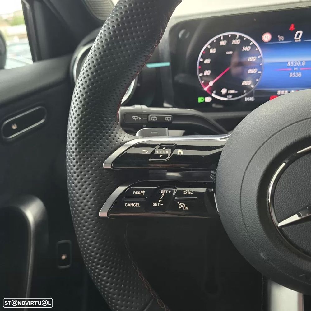 Mercedes-Benz A 250 e - 23