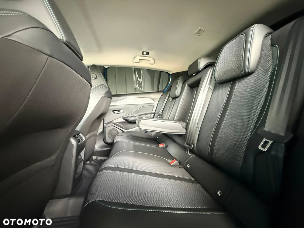 Peugeot 308 1.2 PureTech Allure S&S EAT8 - 16
