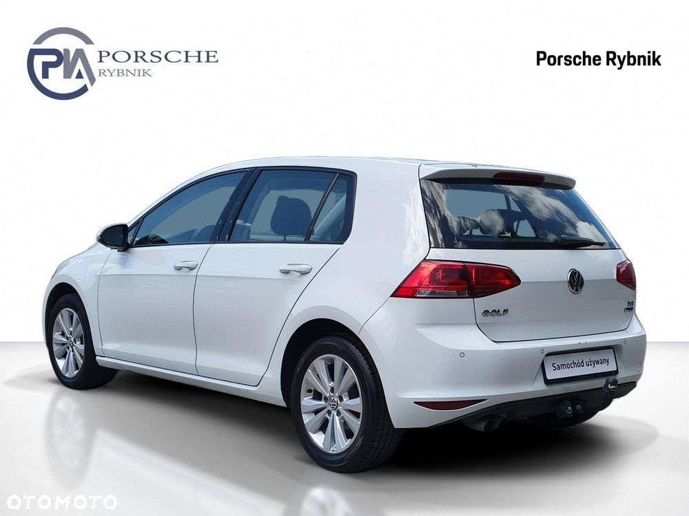 Volkswagen Golf - 4