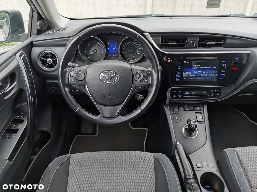 Toyota Auris - 7