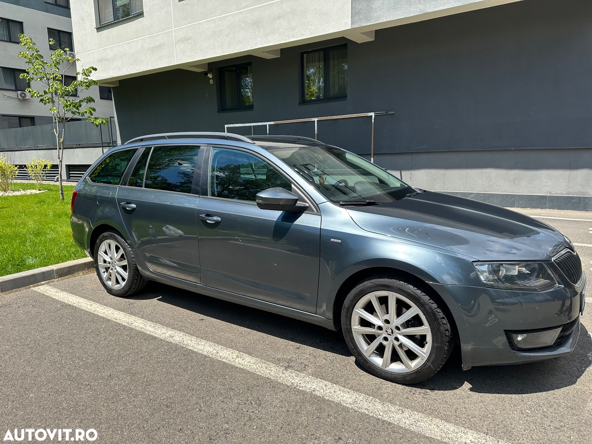 Skoda Octavia - 2