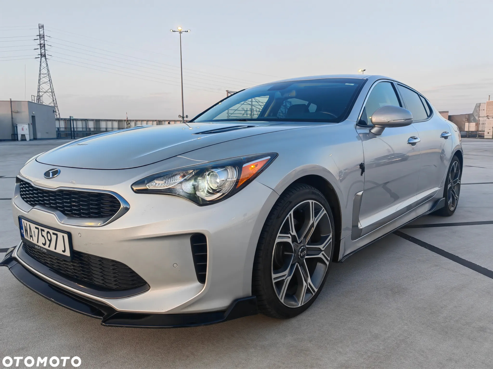Kia Stinger 2.0 T-GDI L - 13