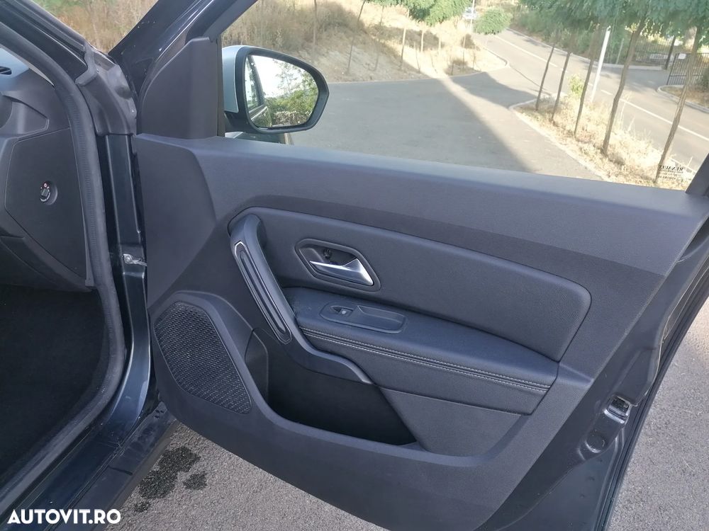 Dacia Duster dCi 110 FAP 4x4 Prestige - 16