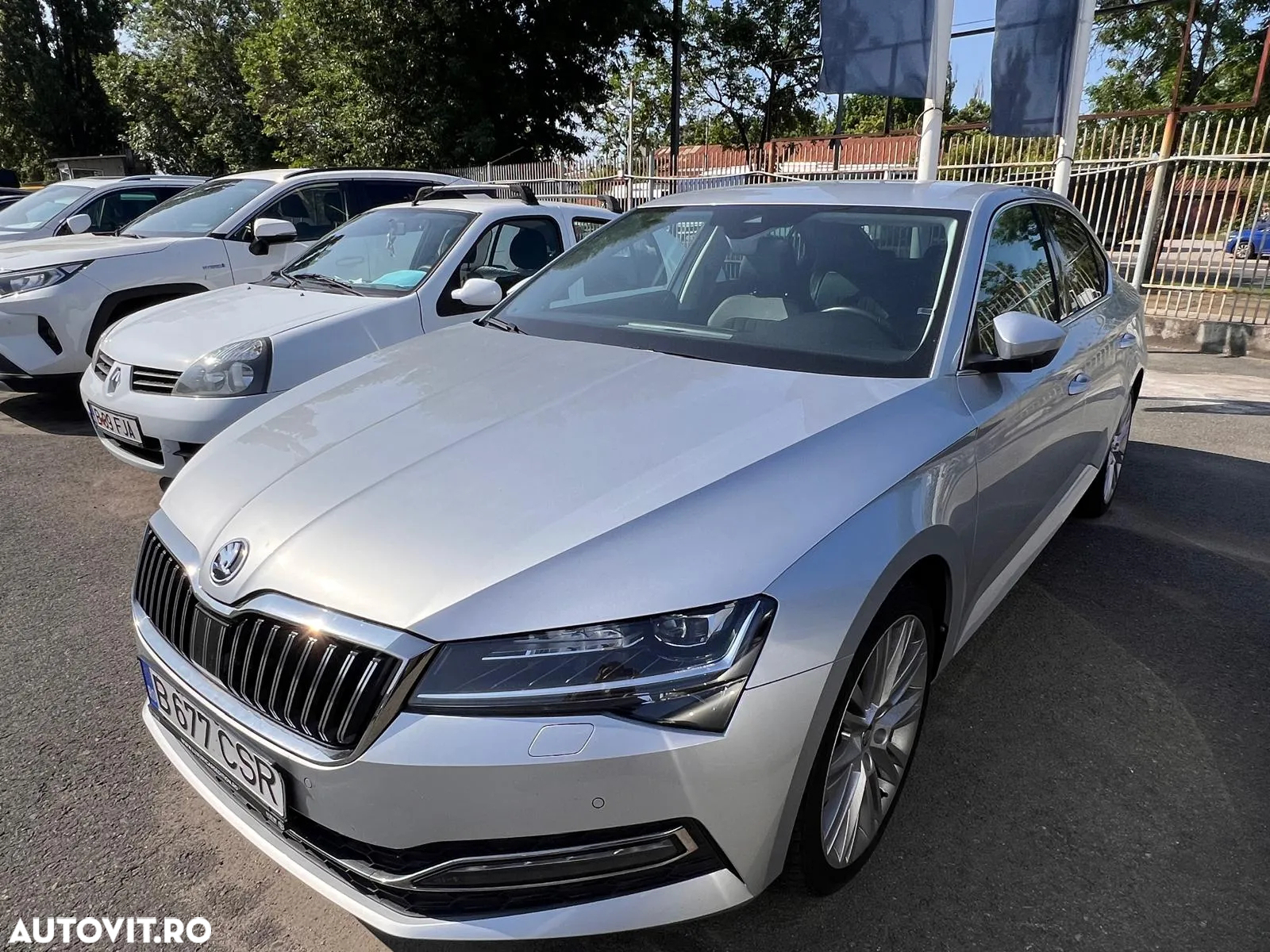 Skoda Superb 2.0 TDI 4X4 DSG Style - 3